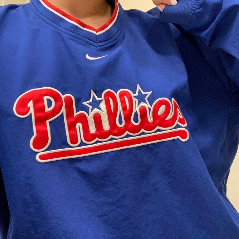 blue phillies jersey!
